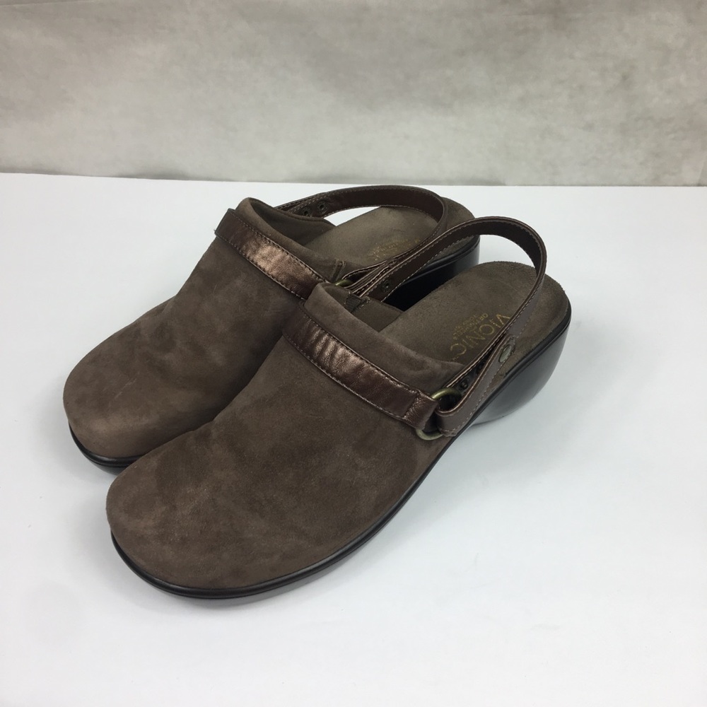 Vionic taupe Suede Adelaide blackstrap clog